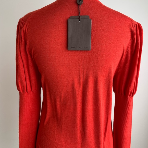 NWT LV sweater - Picture 2 of 3